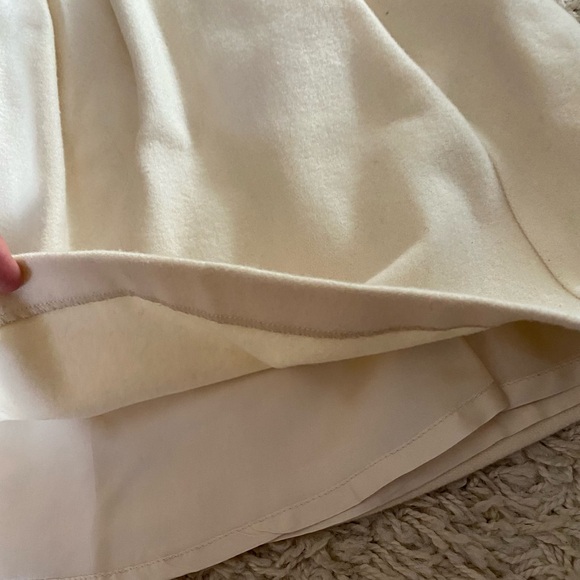 Designed in Paris- Winter White Skirt - Picture 7 of 9